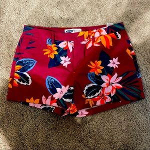 Old Navy Everyday Tropical Print Shorts | 12
